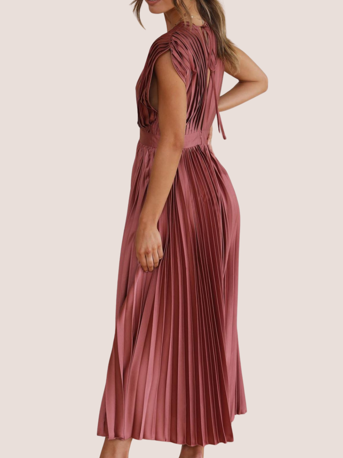 Sutton | Pleated Summer Midi Dress